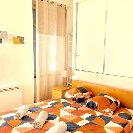 4 Voyageurs Avec Terrasse Wifi * Carcassonne